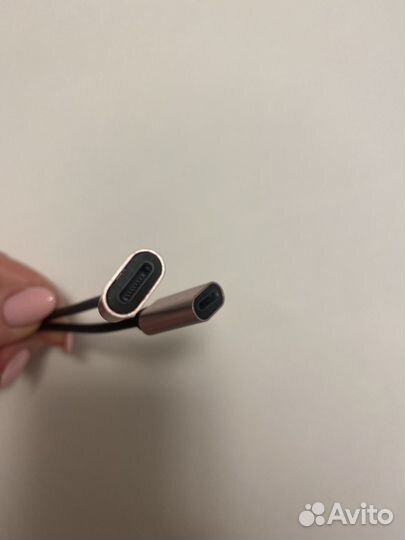 Переходник для наушников iPhone 7