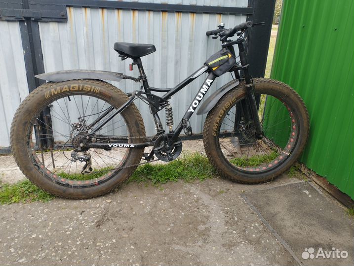 Скоростной велосипед в хорошем состоянии