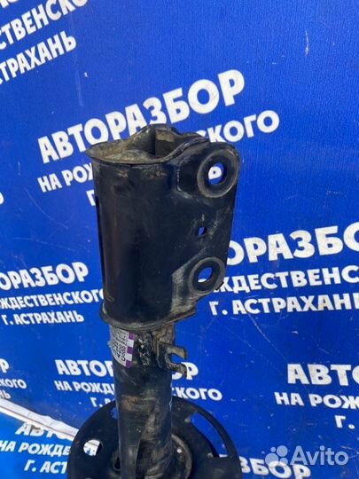 Передняя левая стойка амортизатора Ford Explorer