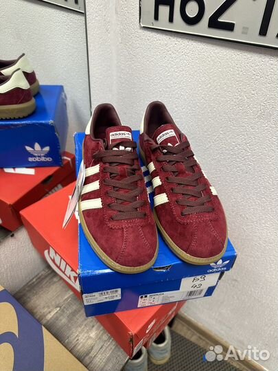 Adidas bermuda red