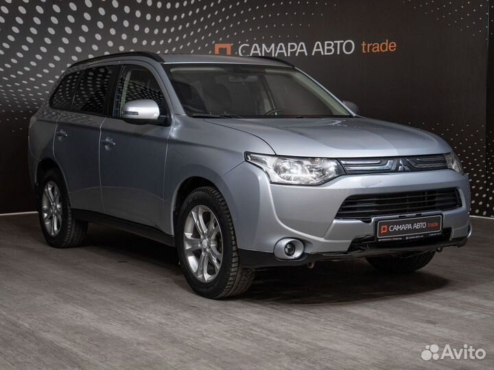 Mitsubishi Outlander 2.4 CVT, 2012, 251 270 км