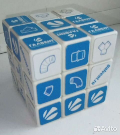 Змейка,пирамидка,и кубик Рубика