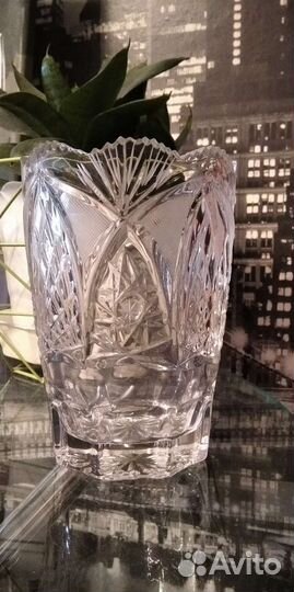 Хрустальная посуда (Ваза)