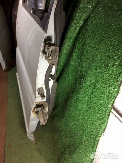 Дверь передняя правая nissan Elgrand ALE50 Перламу