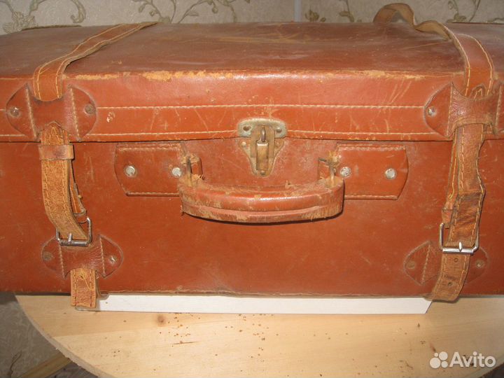Кожаный чемодан Египет