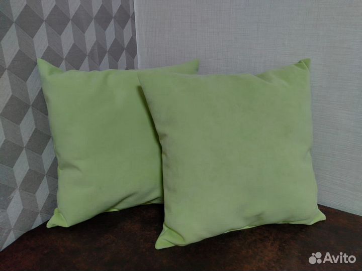 Подушки для дивана новые