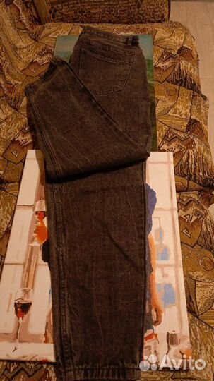 Продам джинсы женские новые 48/м