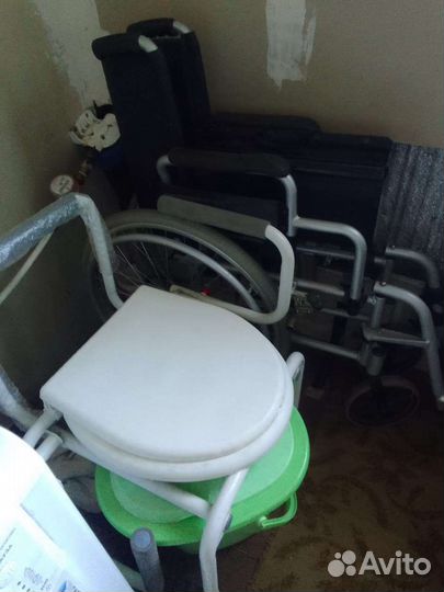 Стул туалет для инвалидов. Новый