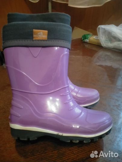 Резиновые сапоги