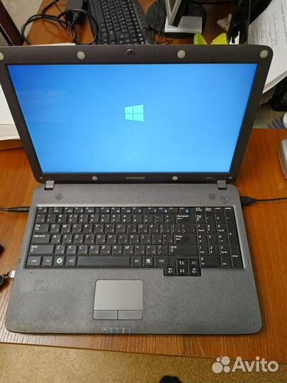 Ноутбук samsung r530