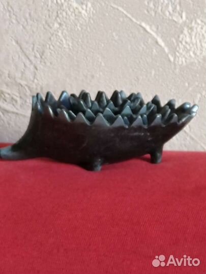 Вазы, пепельница, визитница, ссс