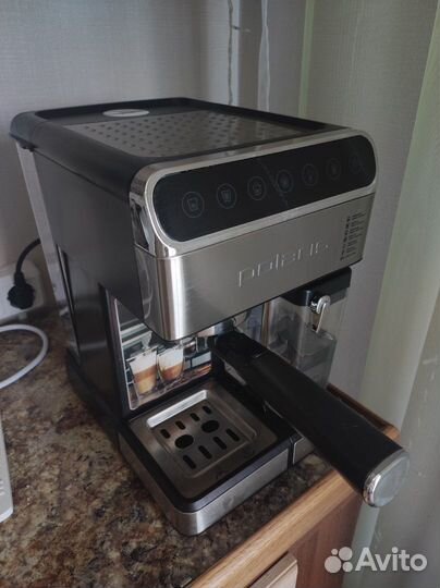 Кофеварка рожковая Polaris PCM 1535E