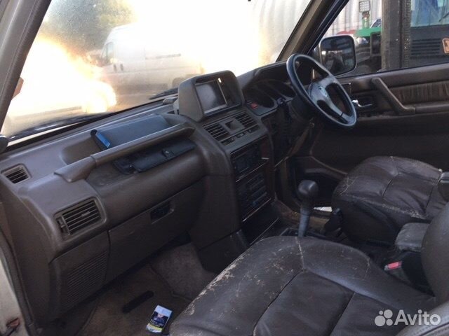 Разбор на запчасти Mitsubishi Pajero 1990-2000