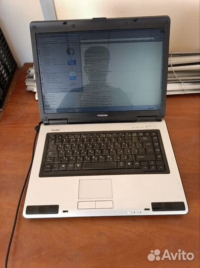 Ноутбук Toshiba Satellite L40