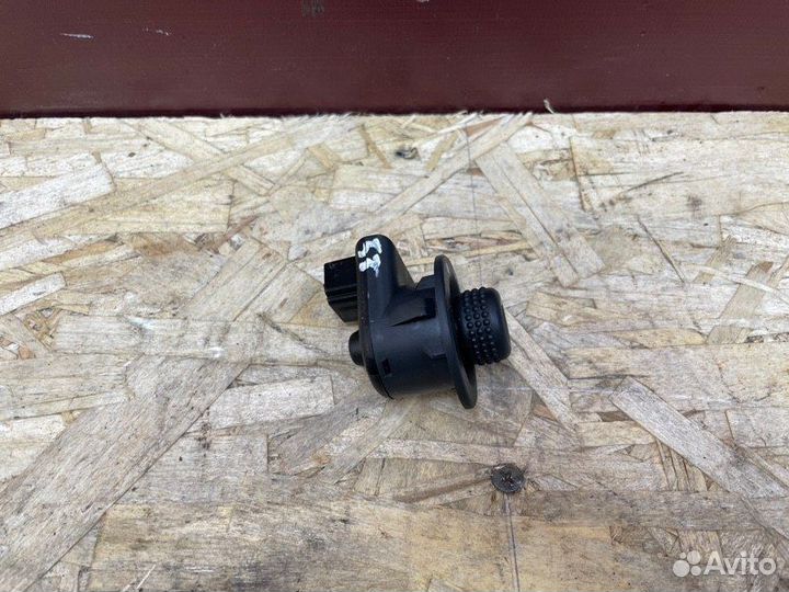 Блок регулировки зеркал Renault Logan