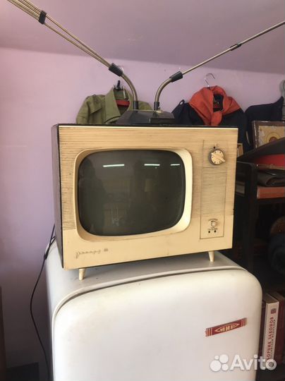 Телевизор Рекорд 64, СССР