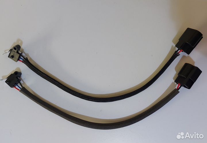 Концевик (датчик) капота митсубиси Mitsubishi