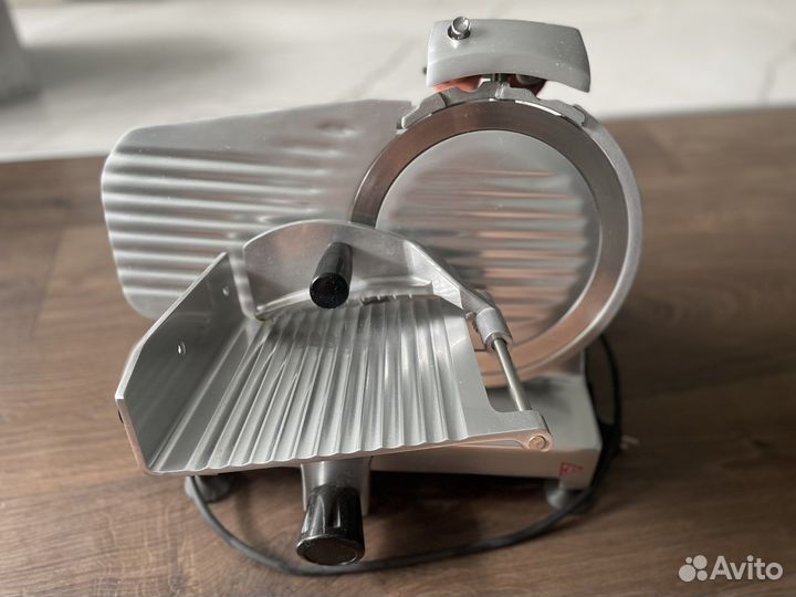 Слайсер viatto HBS 220JS