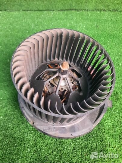 Мотор печки Volkswagen Golf 6 cbzb (1.2T) 2013