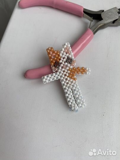 Украшения из бисера