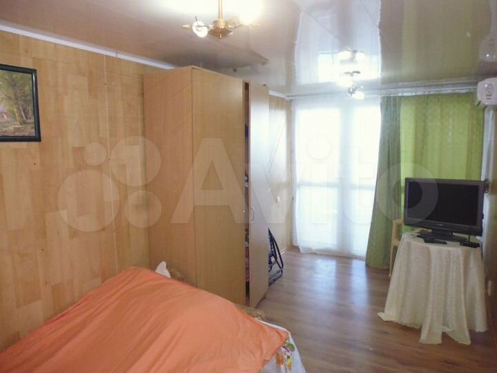 Дом 90 м² на участке 1 сот.