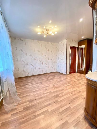 4-к. квартира, 61 м², 5/5 эт.