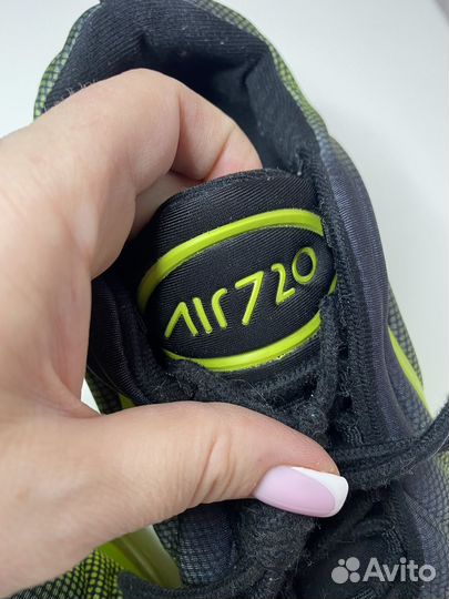 Кроссовки Nike Air 720