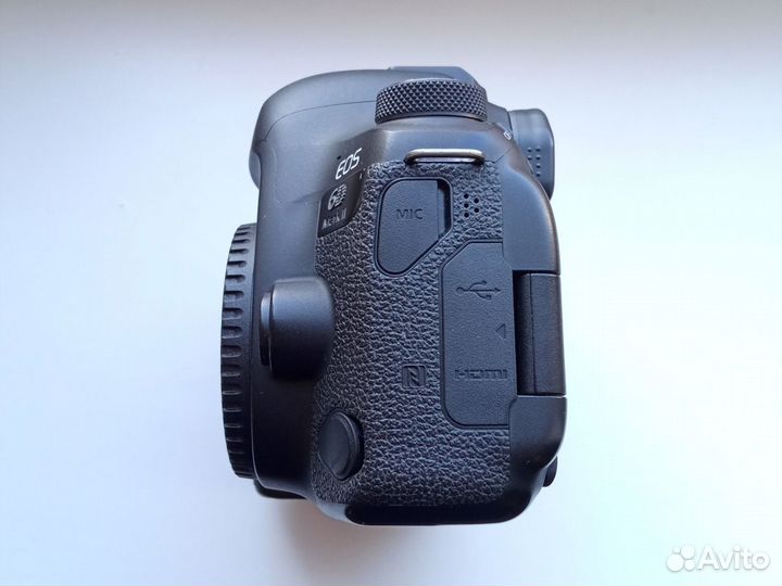 Canon eos 6D Mark II body