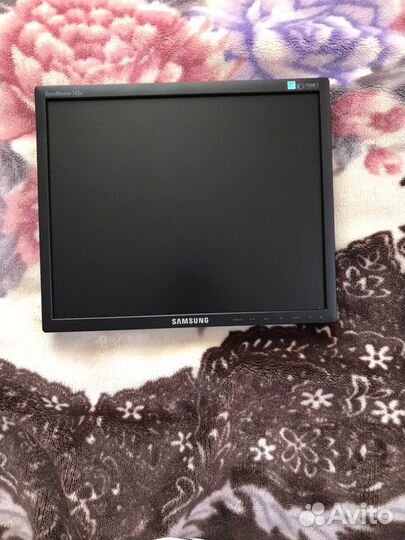 Монитор новый