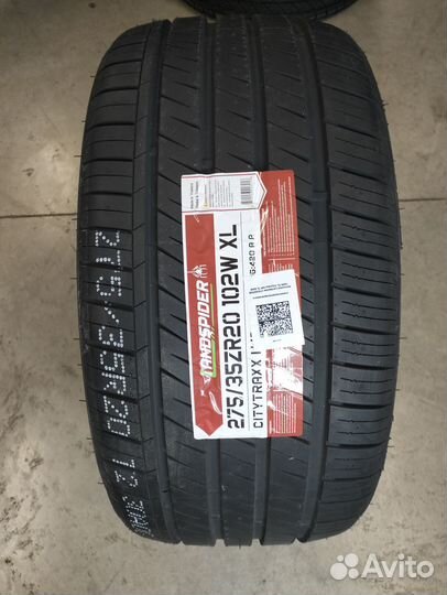 Landspider Citytraxx H/P 245/40 R20 и 275/35 R20 102W