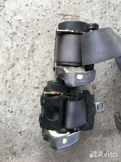 Ремни безопасности передние Mercedes W210 (3968)