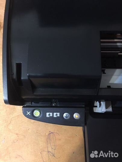 Цветной принтер HP Deskjet D4263