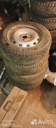Колеса зимние 195 60 r15