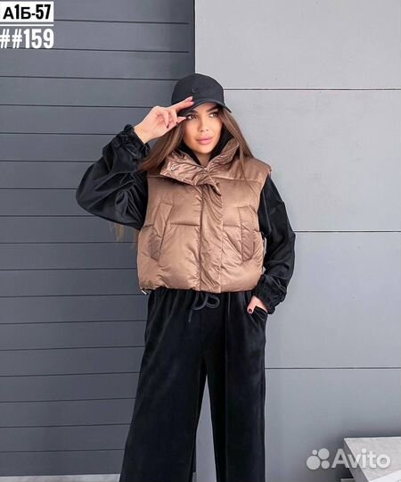 Жилеты дутые со стразами