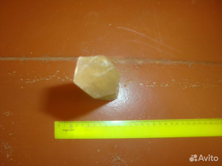 Бронзовый шестигранник