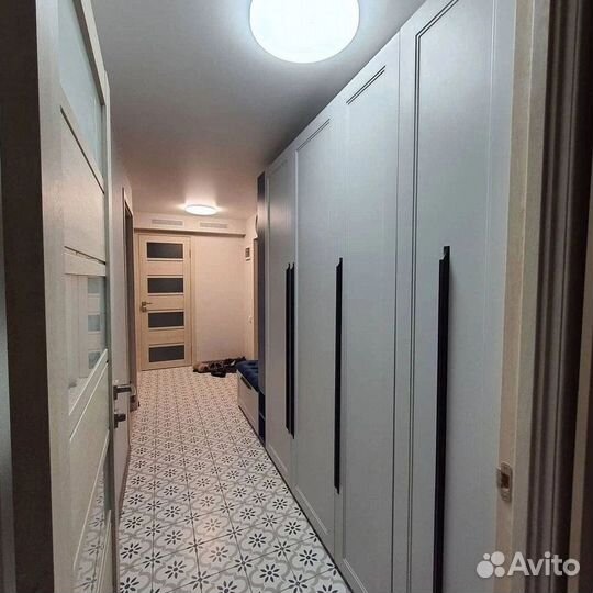 Шкафы и комоды