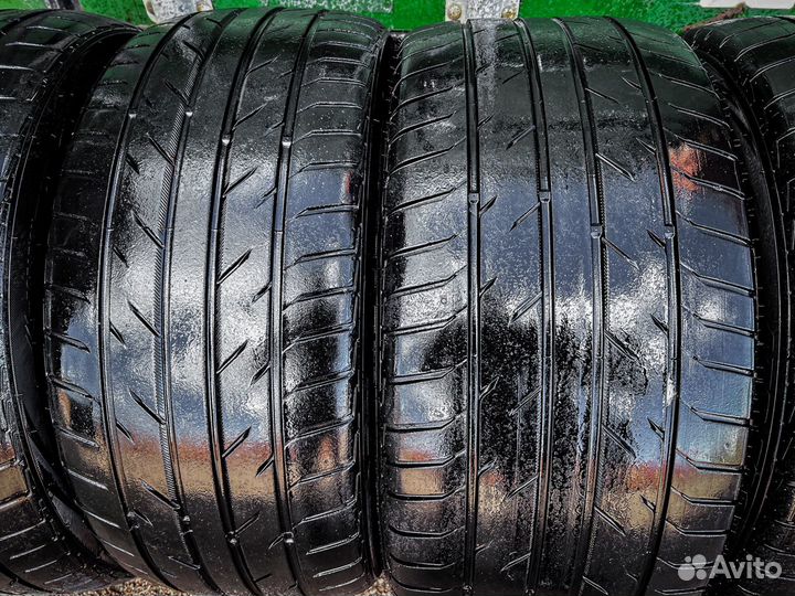 Achilles ATR Sport 2 245/40 R19 и 275/35 R19 98W