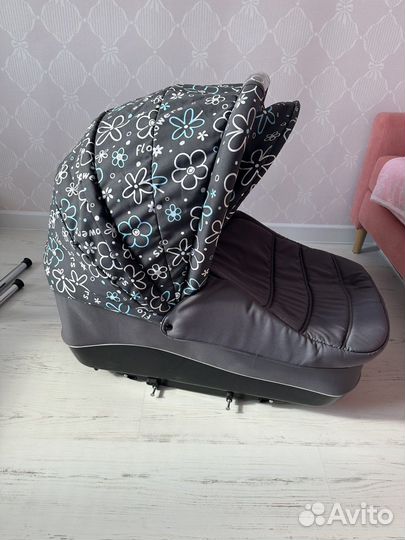 Коляска 2 в 1 futuro