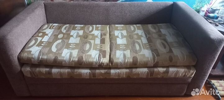 Диван 