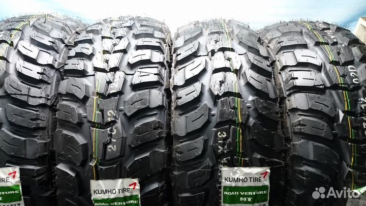 Kumho Road Venture M/T KL71 235/75 R15 104Q