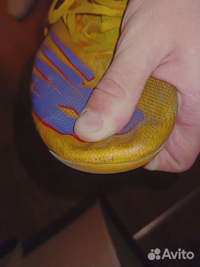 Бутсы new balance