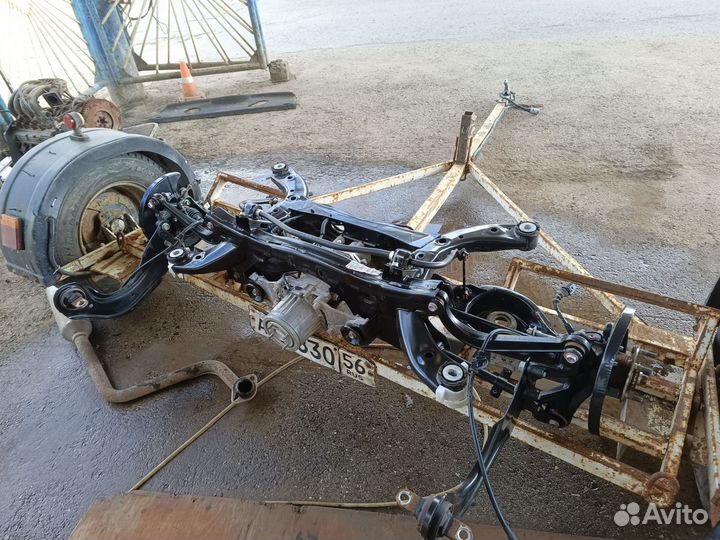 Задний подрамник с редуктором Mazda cx-5 KF