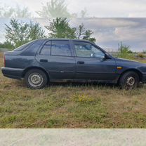 Nissan Sunny 1.4 MT, 1992, 230 853 км, с пробегом, цена 110 000 руб.