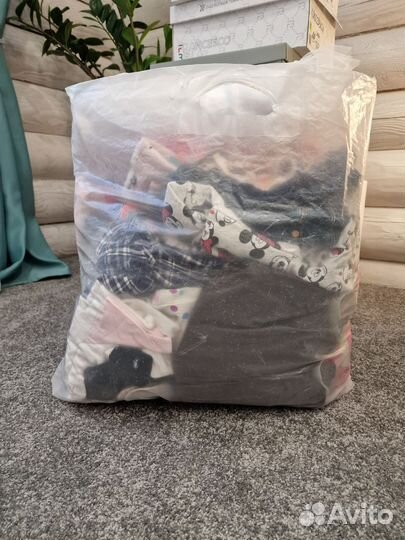 Продаю большой пакет вещей на девочку 92-98-104
