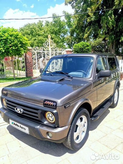 LADA 4x4 (Нива) 1.7 МТ, 2017, 89 000 км