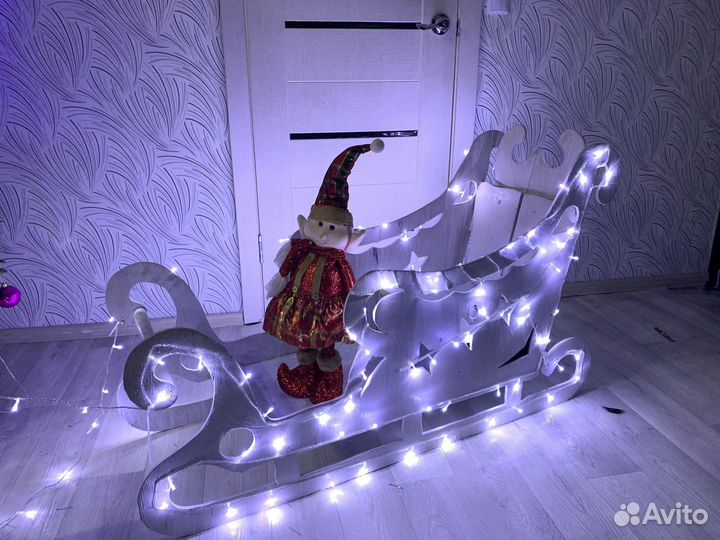 Сани Деда Мороза декоративные