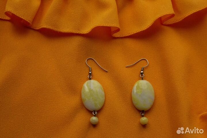 Серьги с камнями