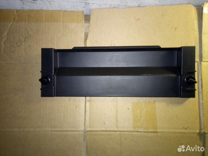 Крышка блока предохранителей BMW 3-серия E90/E91