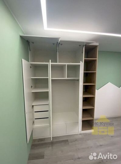 Шкаф новый