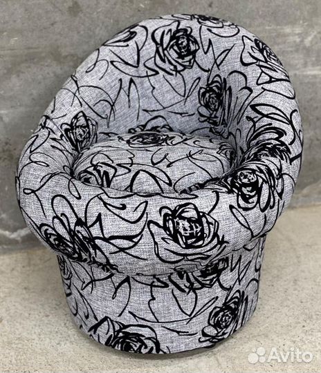 Пуфики новые